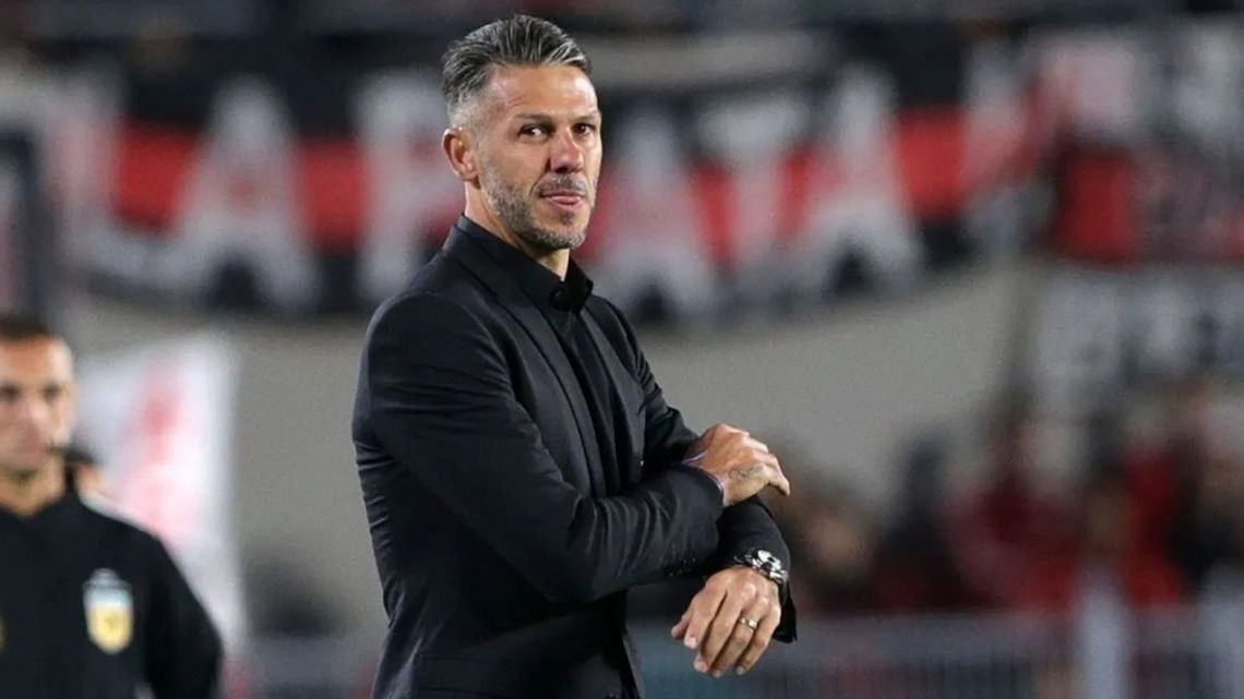 Una vez más: Demichelis fue silbado durante la presentación por parte de la voz del estadio
