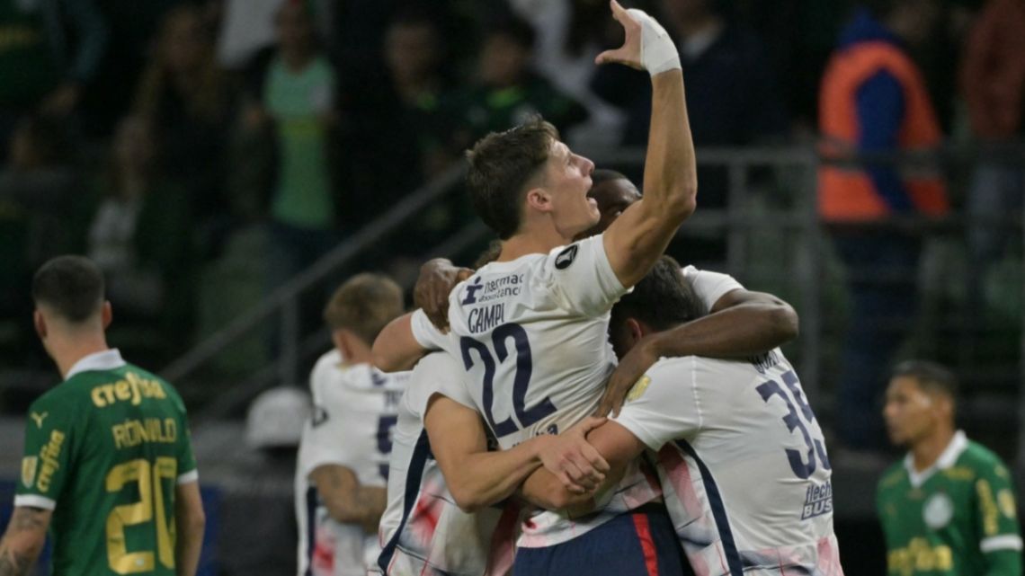 San Lorenzo empató 0 a 0 con Palmeiras y se aseguró un lugar en los octavos de final