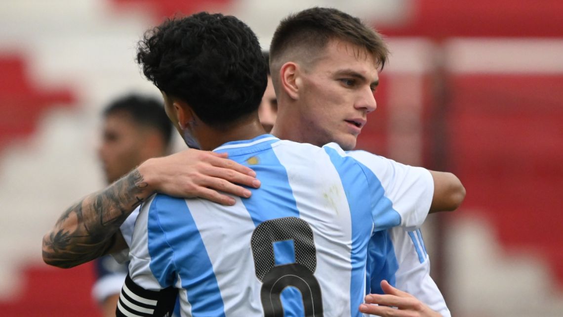 Argentina goleó a Paraguay 4 a 0 en un amistoso previo a los Juegos Olímpicos