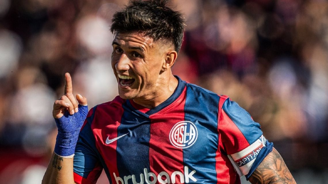 River inició las negociaciones por el pase de Adam Bareiro: los detalles de esta oferta