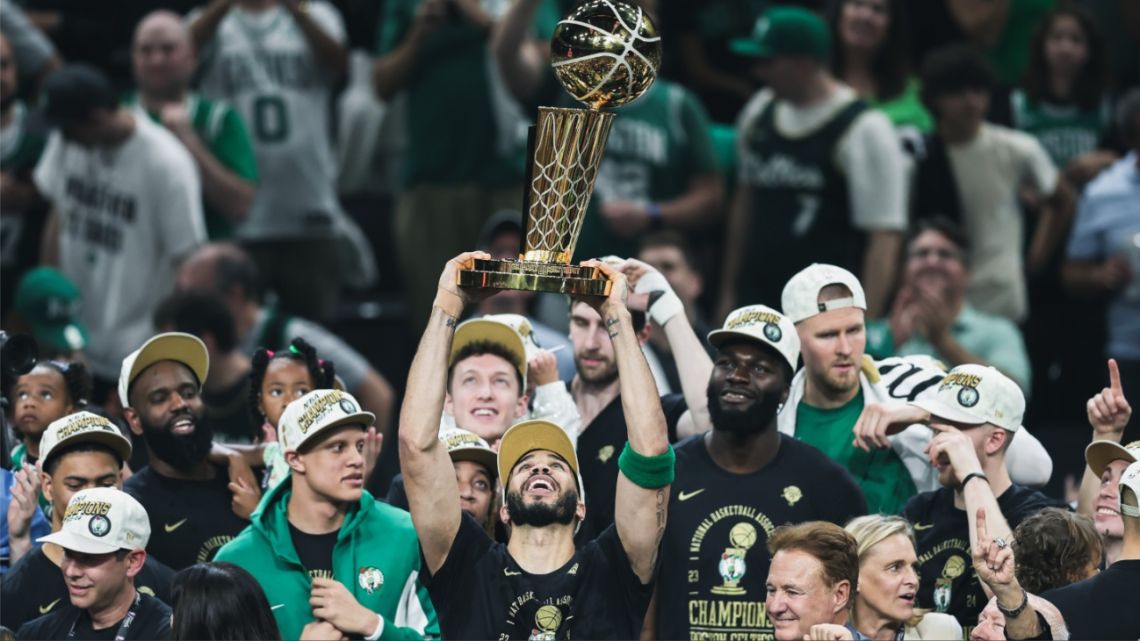 Los Boston Celtics salieron campeones de la NBA tras 16 años de sequía: así quedó la tabla histórica
