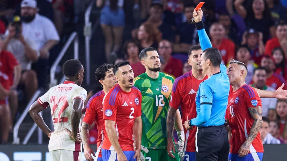 Copa América 2024: Chile emitió un comunicado oficial reclamando por los arbitrajes