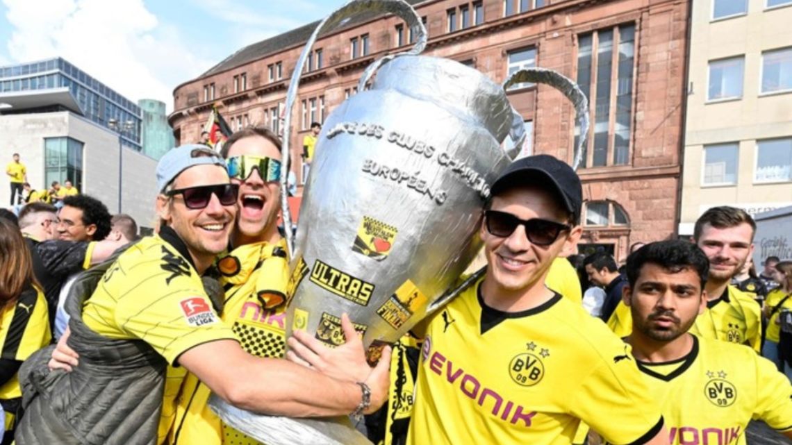 Londres se pinta de amarillo: más de 100.000 fanáticos del Dortmund coparon la ciudad inglesa en la espera de la gran final