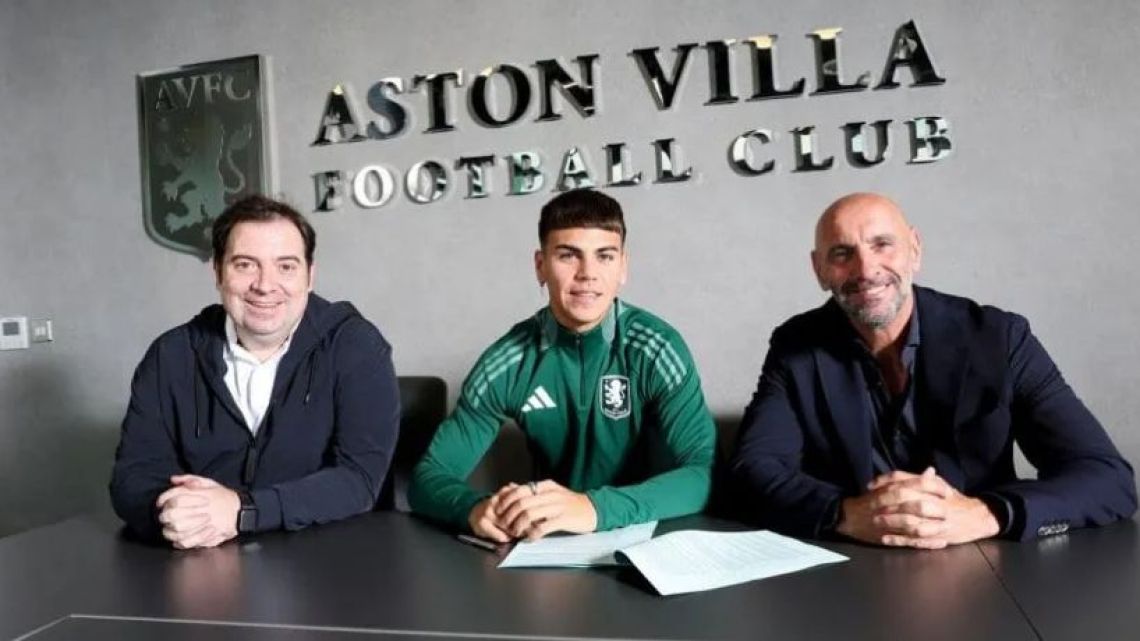 Premier League: un cordobés se une al Aston Villa junto al "Dibu" Martínez