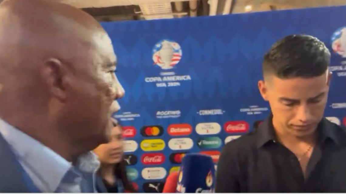El video viral del incómodo momento que protagonizó James Rodríguez con un periodista colombiano: “¿A qué horas frotas la lámpara?”