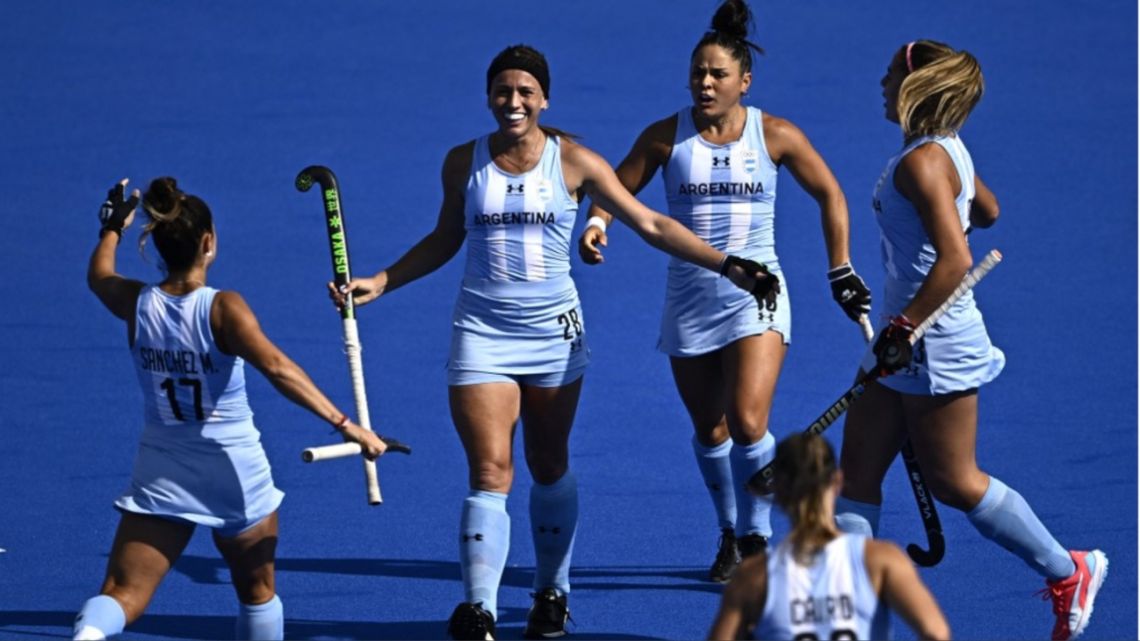 El nuevo hitazo de las Leonas en los Juegos Olímpicos que se hizo viral: "Muchachas"