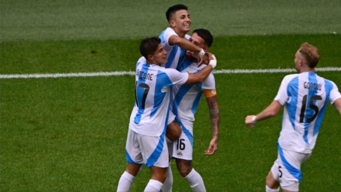 El golazo de Thiago Almada para la Selección Argentina en los Juegos Olímpicos 2024