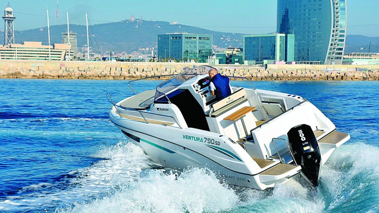 Lancha Rodman 790 Ventura SD: disfrute sobre el agua