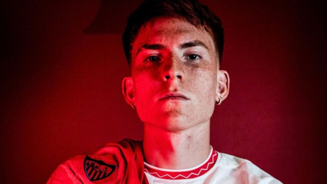Barco sigue con problemas en Sevilla: ¿Cuándo podrá debutar en el equipo español?