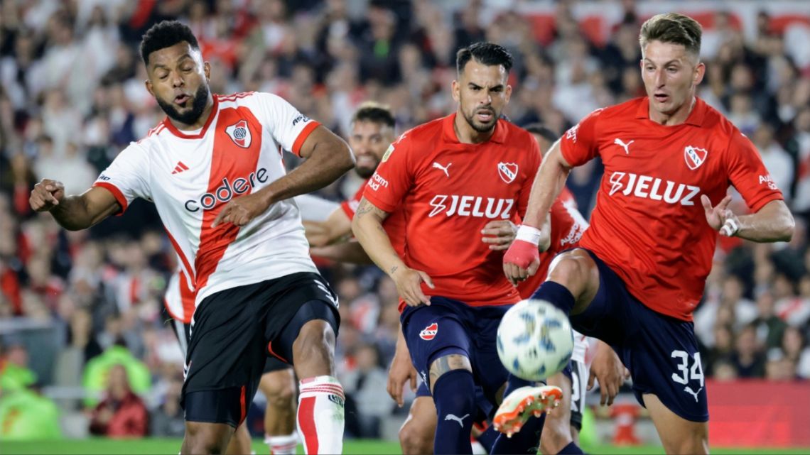 Independiente recibe a River por la Liga Profesional: horario, TV y formaciones