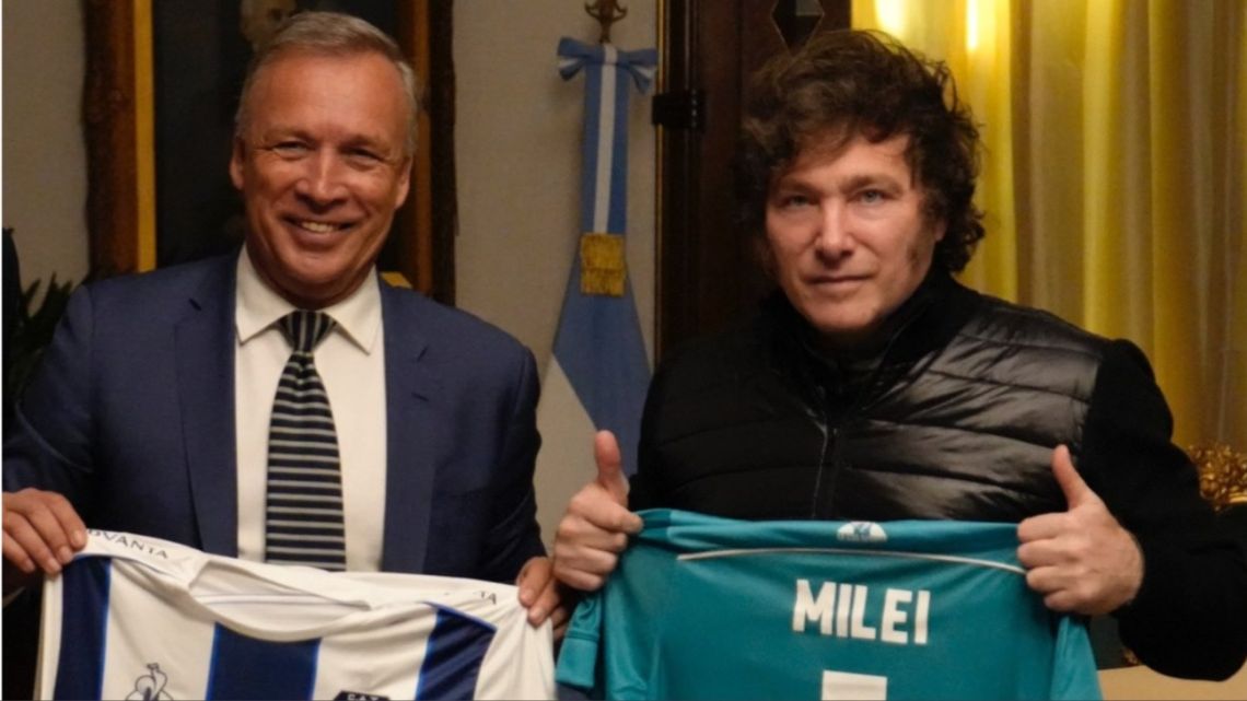 Javier Milei recibió a Andrés Fassi en la Casa Rosada tras su declaración de guerra a Claudio Tapia