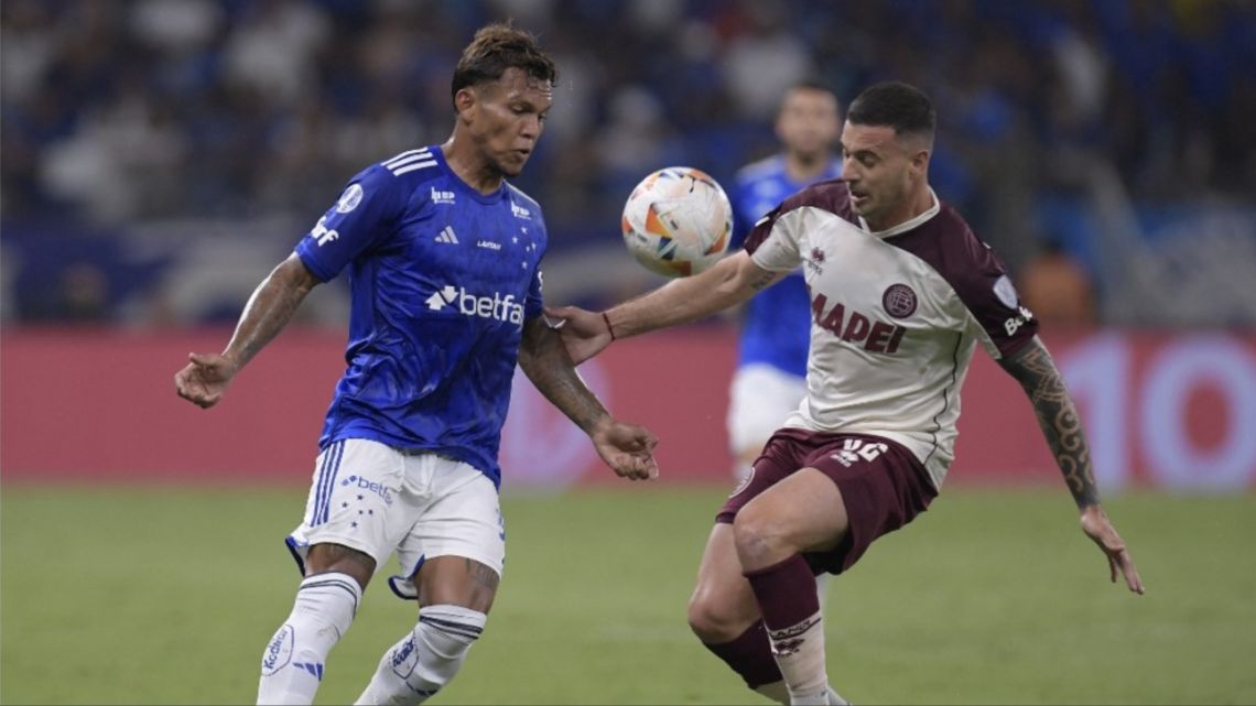 Lanús y Cruzeiro definen la semifinal de la Copa Sudamericana: horario, TV y formaciones