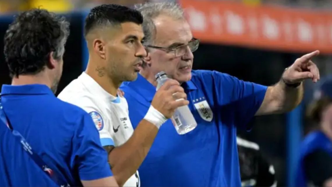 Luis Suárez destrozó a Marcelo Bielsa: "Separó al grupo, no decía ni buen día"
