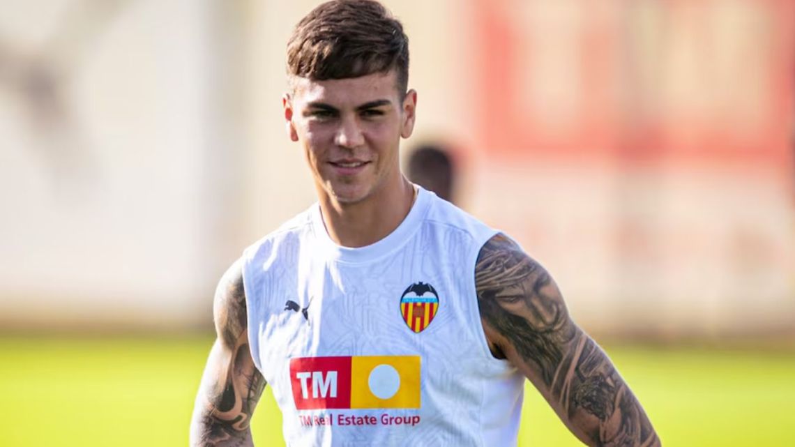 Quién es Enzo Barrenechea, la sorpresa en la lista de Lionel Scaloni para las Eliminatorias Sudamericanas