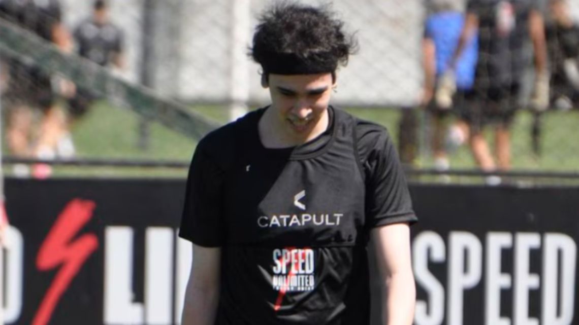 Spreen, el famoso streamer argentino, se entrenó por primera vez con Deportivo Riestra