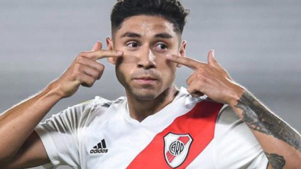 Sevilla frenó a River: rechazó su primera oferta por Montiel