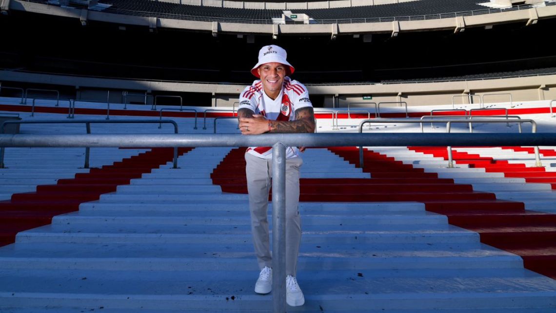 El mensaje de Enzo Pérez tras su regreso a River: "Vestir el manto sagrado es una felicidad enorme"