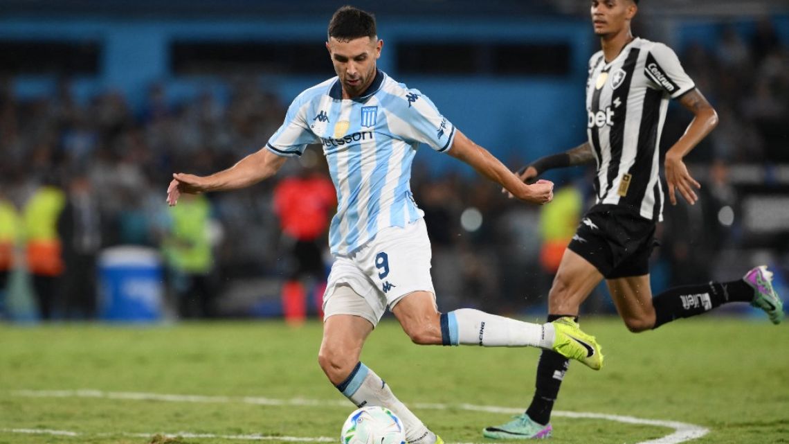 Adrián Martínez Martínez sobre el partido ante Botafogo: "Estamos motivados y contentos por la posibilidad que tenemos"