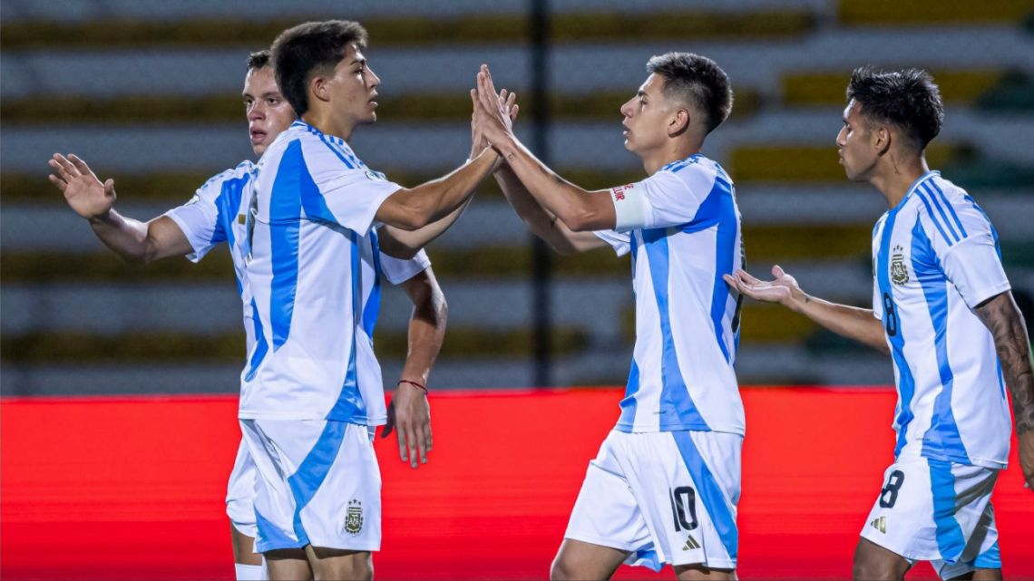 Argentina arranca el hexagonal final del Sudamericano Sub 20 ante Chile: cómo verlo en vivo y probables formaciones