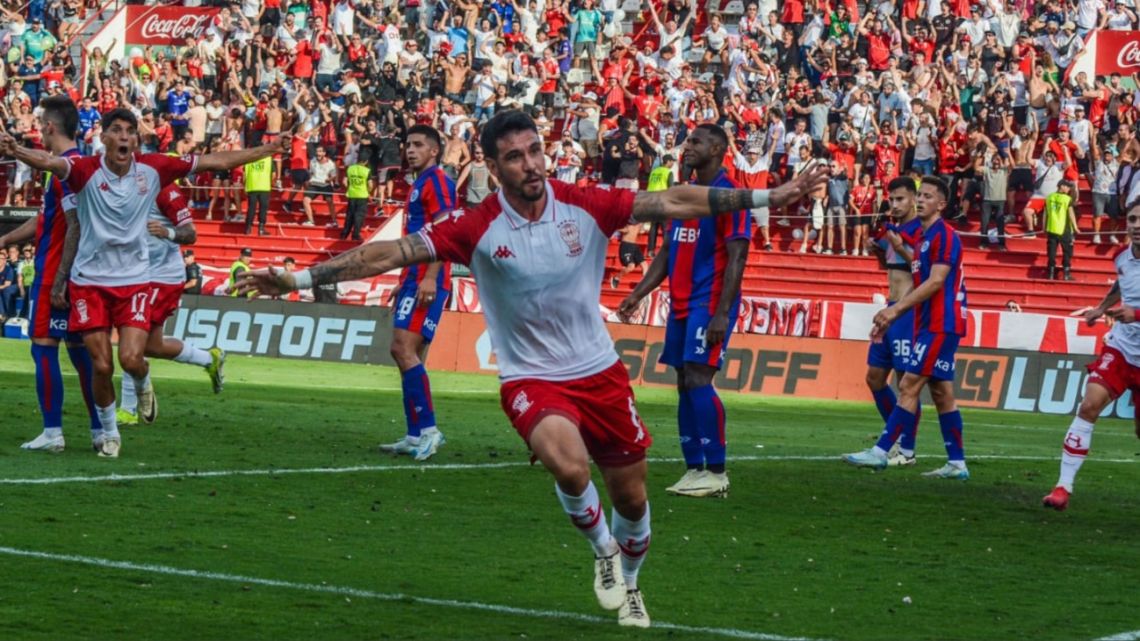 “Un minuto de silencio…”: las cargadas de Huracán tras ganarle el clásico a San Lorenzo