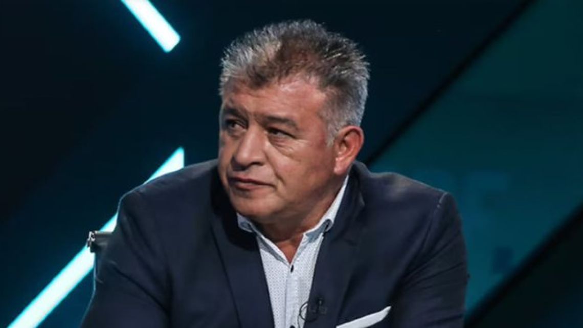 Un ex DT de Boca se refirió al faltazo de Palacios: "Es un chico que a veces toma decisiones equivocadas"