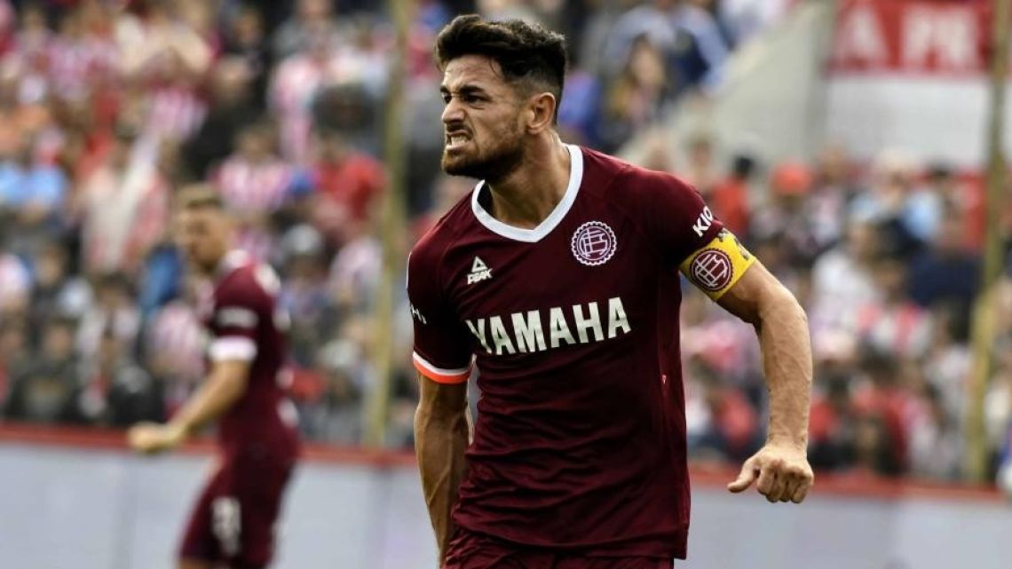 La bomba de Lautaro Acosta sobre su situación en Lanús: "Hace ocho años que no cobro mi sueldo"