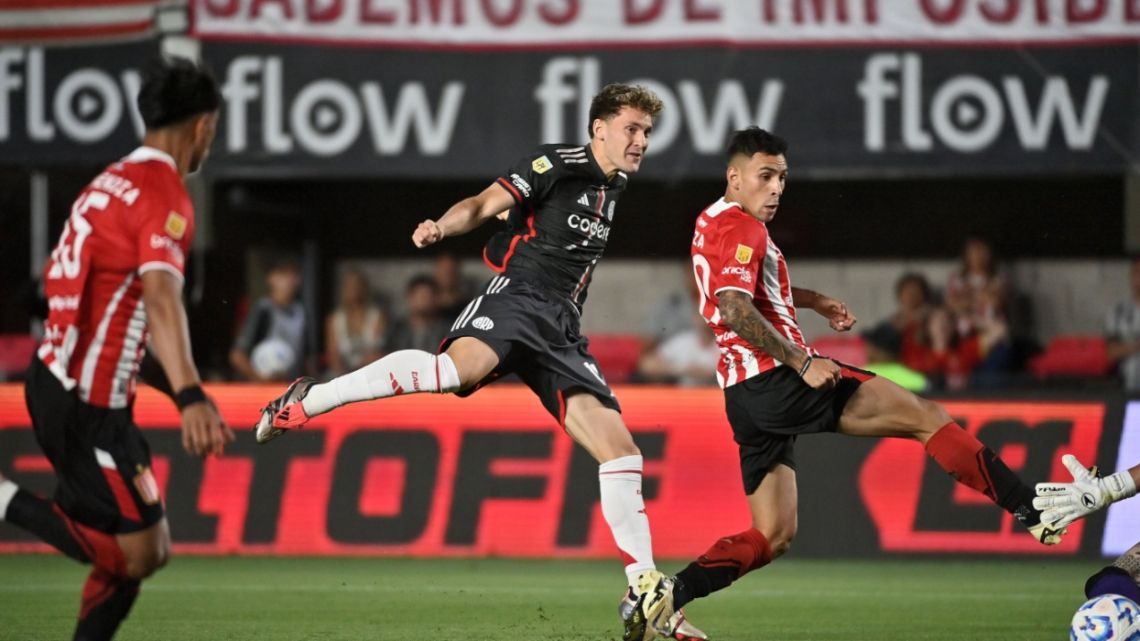 River recibe a Estudiantes con el objetivo de ser líder de su Zona B: horario, tv y formaciones