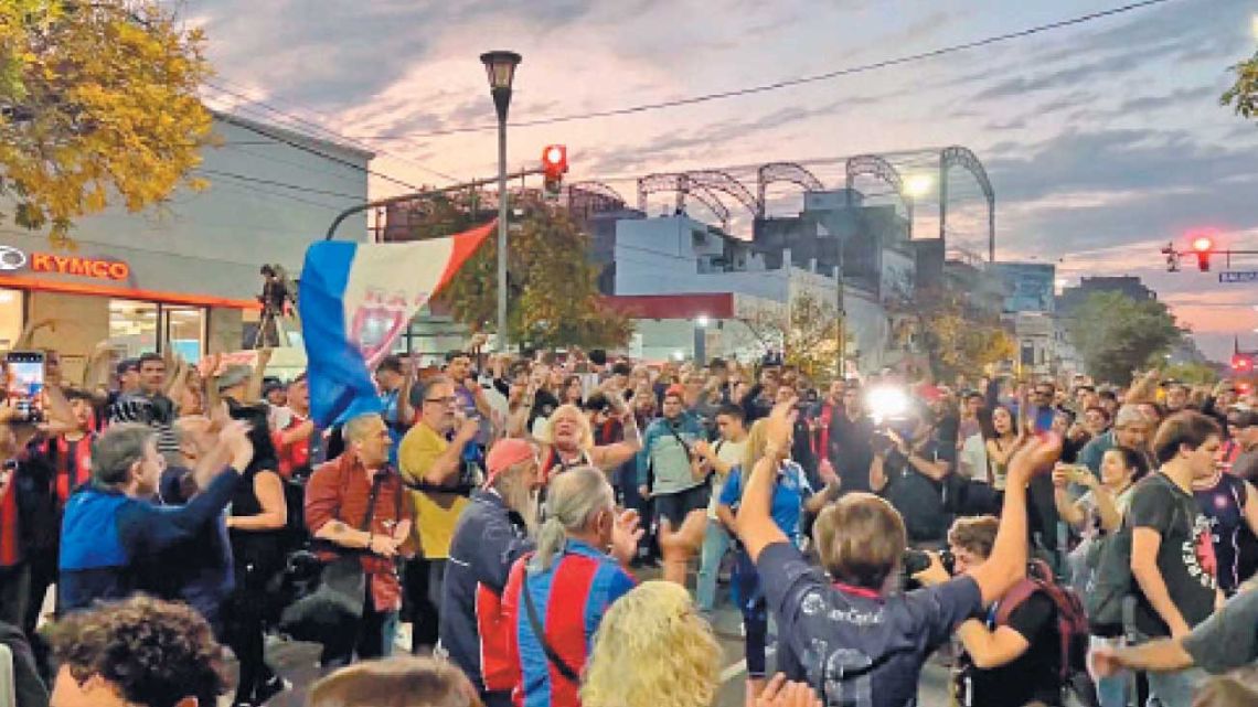 El día después en San Lorenzo: las dudas del vice y el fantasma de la intervención libertaria