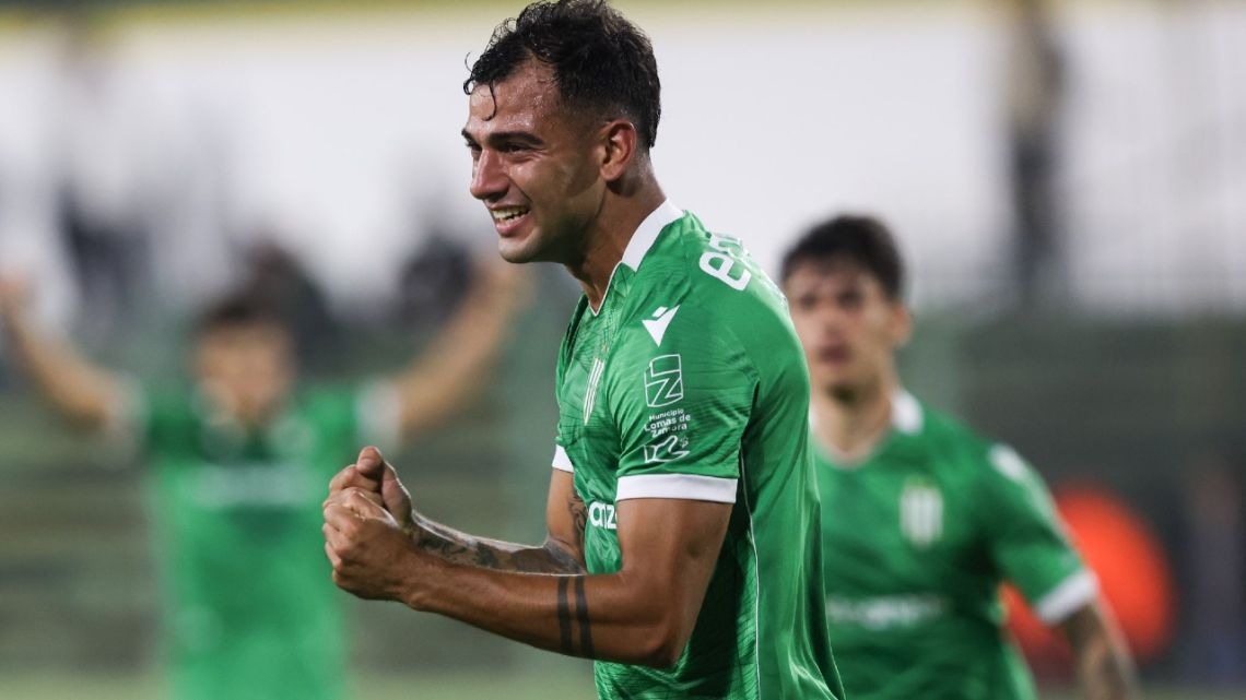 Banfield le ganó a Villa Mitre y se metió en los 16avos de final de la Copa Argentina