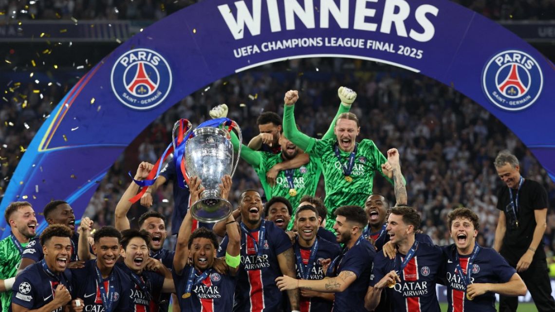 Explotaron las redes sociales: los memes que dejó la histórica final de la Champions League que le ganó el PSG al Inter