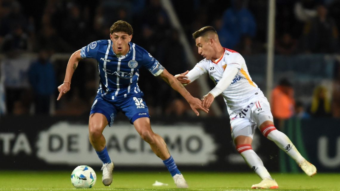 Godoy Cruz directo a los octavos de final: empató en Mendoza ante Grau y se metió a la siguiente ronda