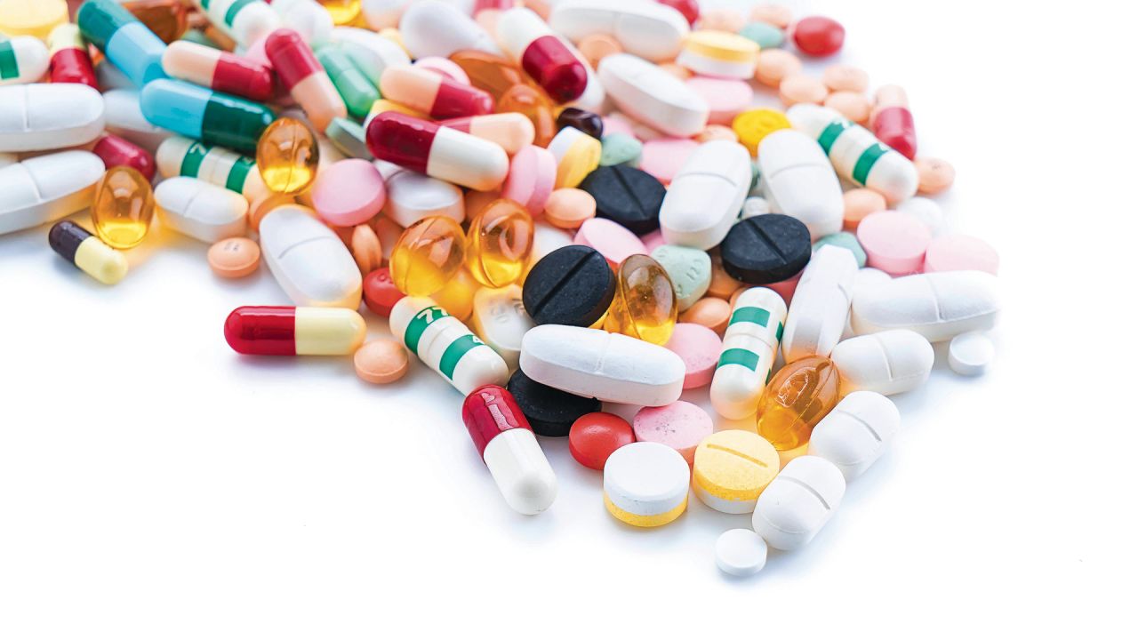 Píldoras y capsulas de suplementos.