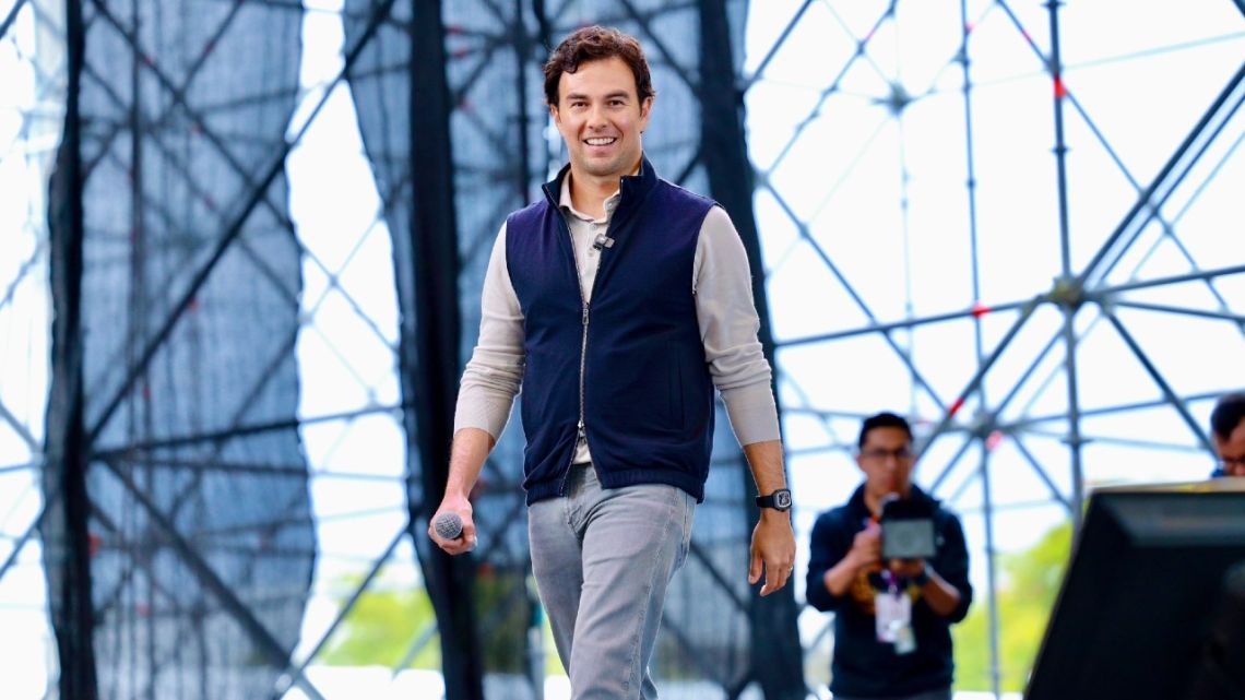 Checo Pérez se convirtió en nueva cara de la escudería Cadillac